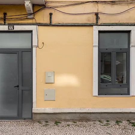 Altido Stylish Arroios Apartments, 20 Min To Centre Apartment