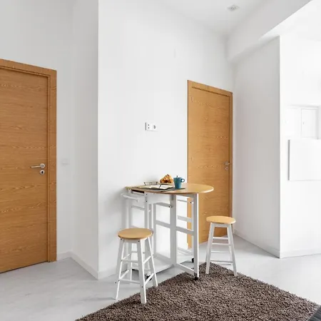 Altido Stylish Arroios Apartments, 20 Min To Centre Apartment
